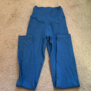 Blue aerie crossover waist, waffle print pants